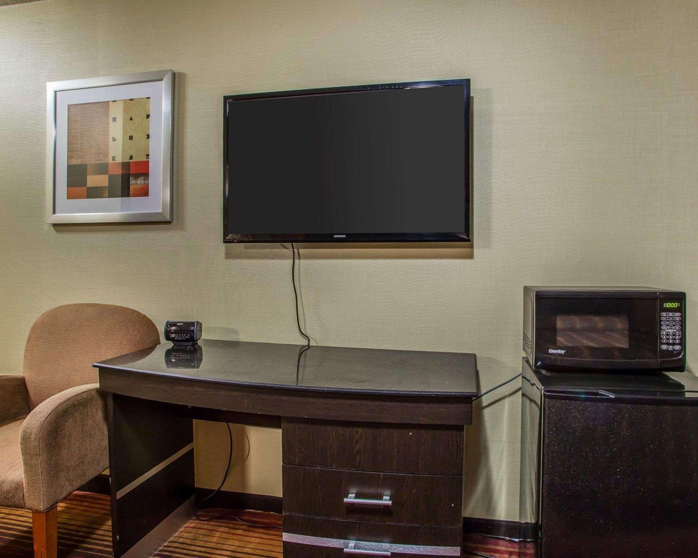 Rodeway Inn Belleville Ngoại thất bức ảnh