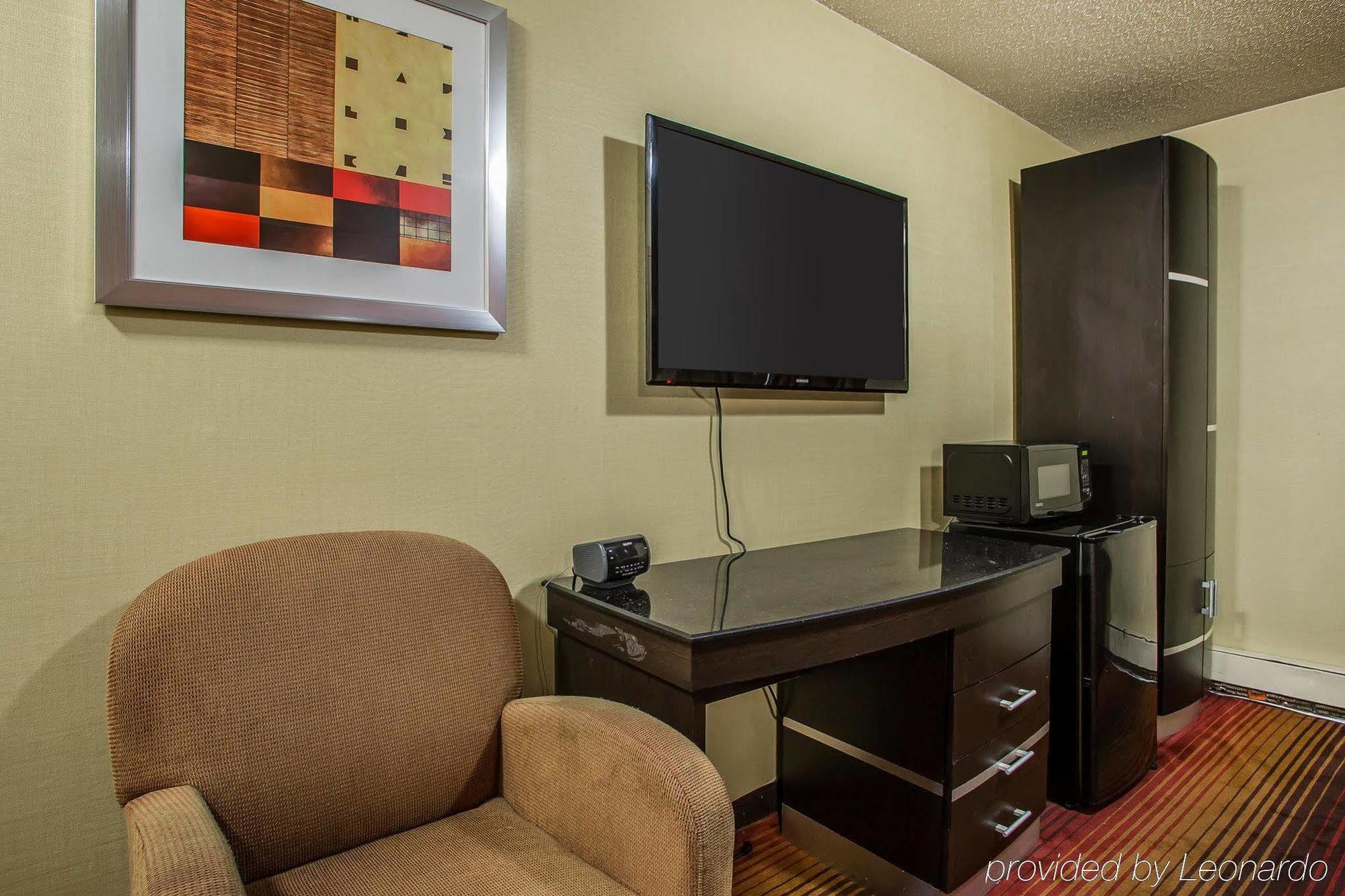 Rodeway Inn Belleville Ngoại thất bức ảnh