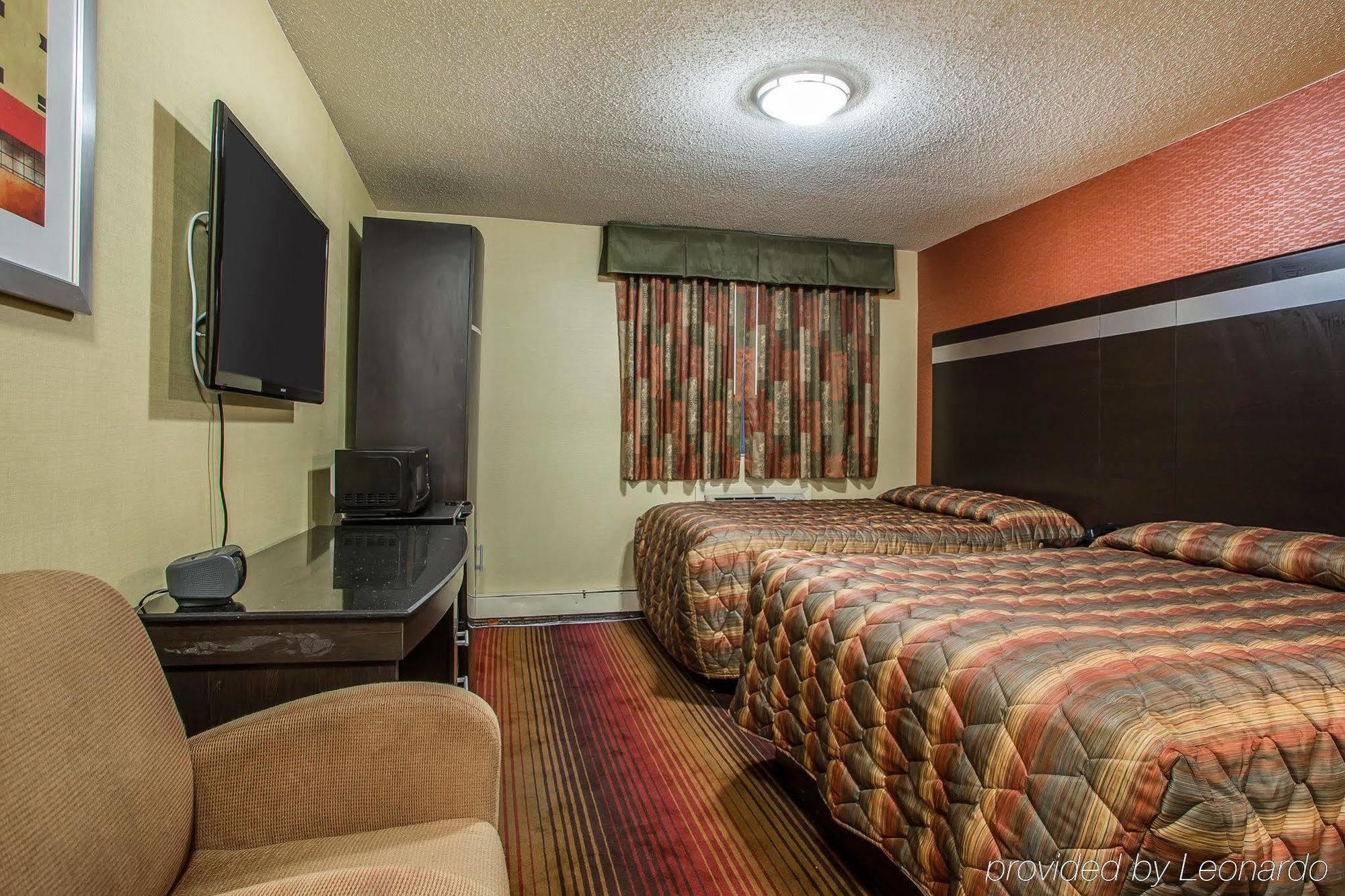 Rodeway Inn Belleville Ngoại thất bức ảnh